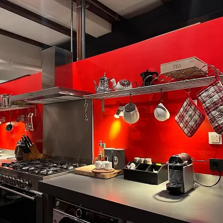 Beautiful Loft Space In Historic Schiedam