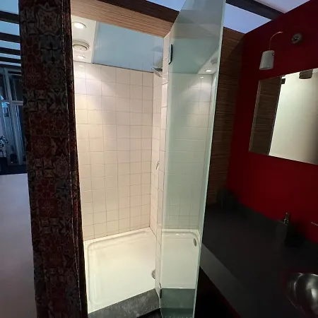 Beautiful Loft Space In Historic