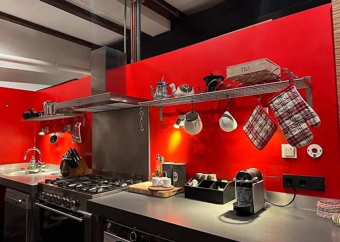 Beautiful Loft Space In Historic Schiedam