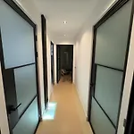 Beautiful Loft Space In Historic 別荘
